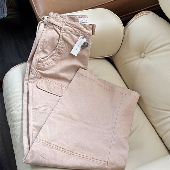 Pilcro from Anthropologie Corinne Tan Cargo Pants. NWT. - Picture 6 of 8